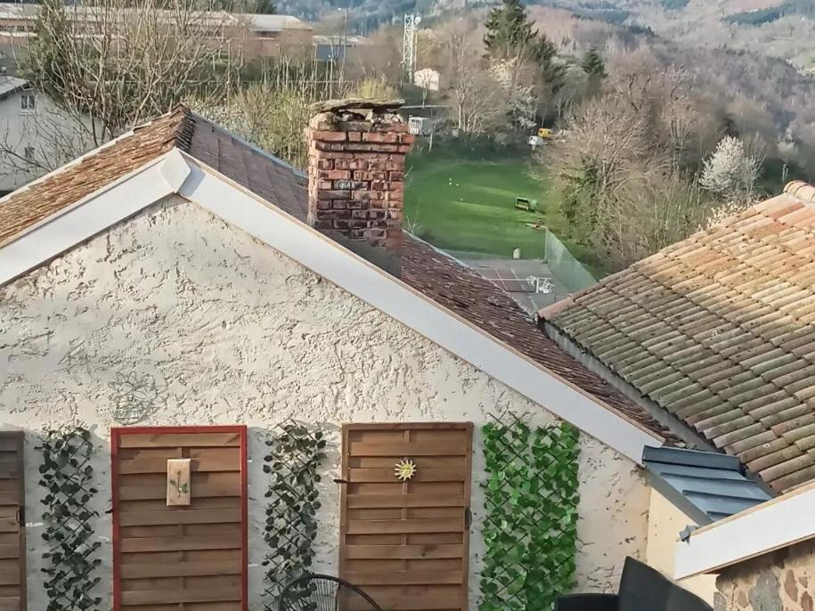 Bed and Breakfast Le Relais De Rochepaule Exterior foto