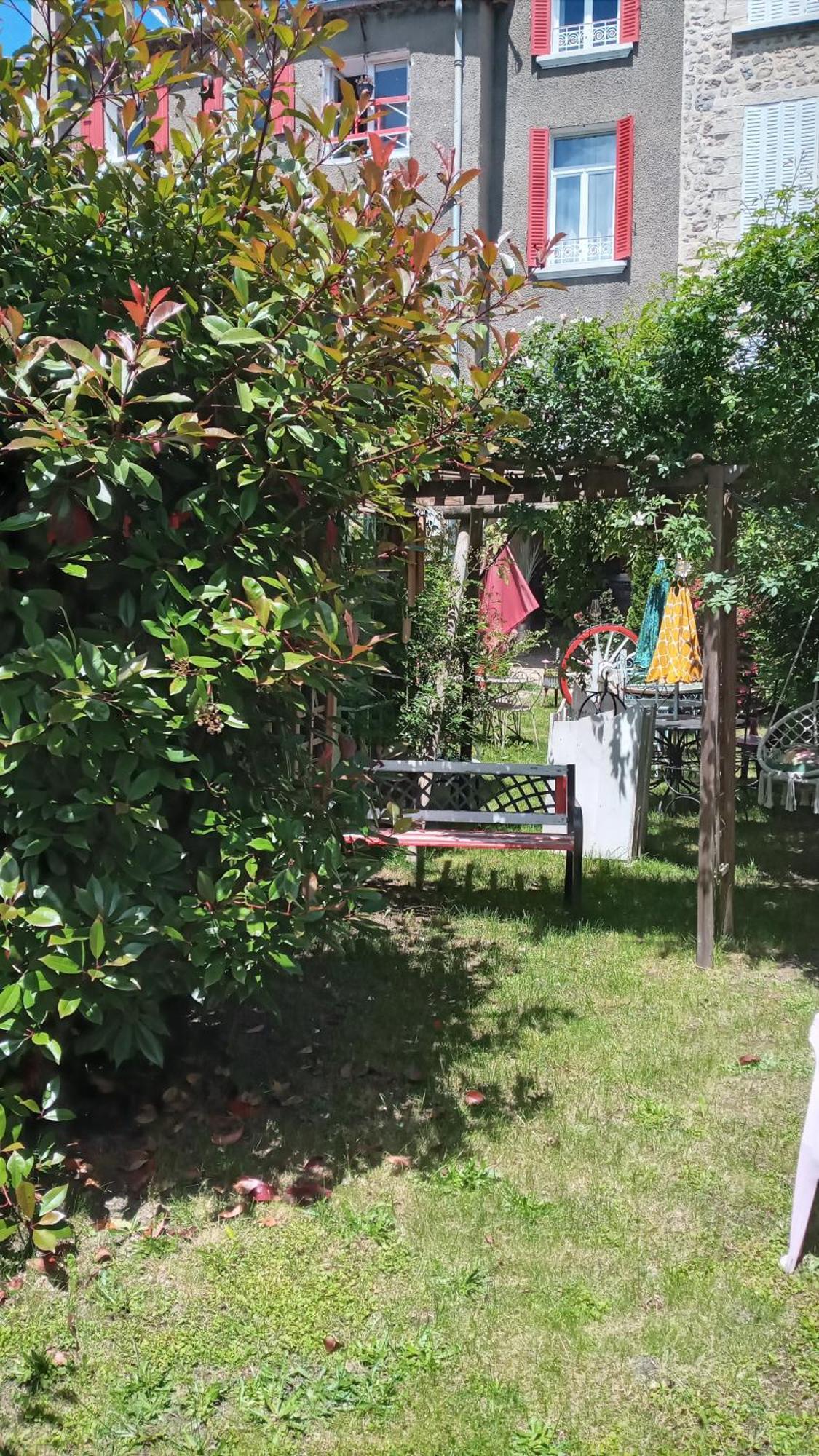 Bed and Breakfast Le Relais De Rochepaule Exterior foto