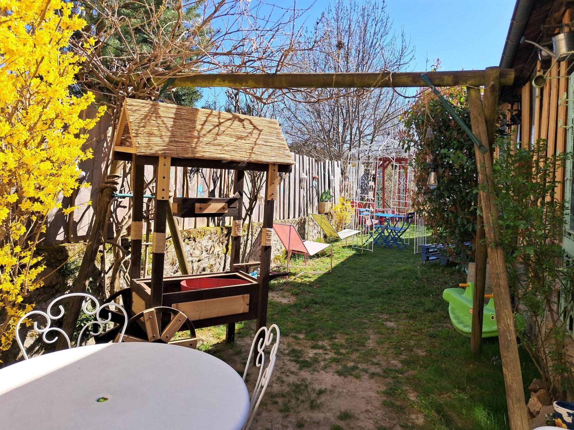 Bed and Breakfast Le Relais De Rochepaule Exterior foto