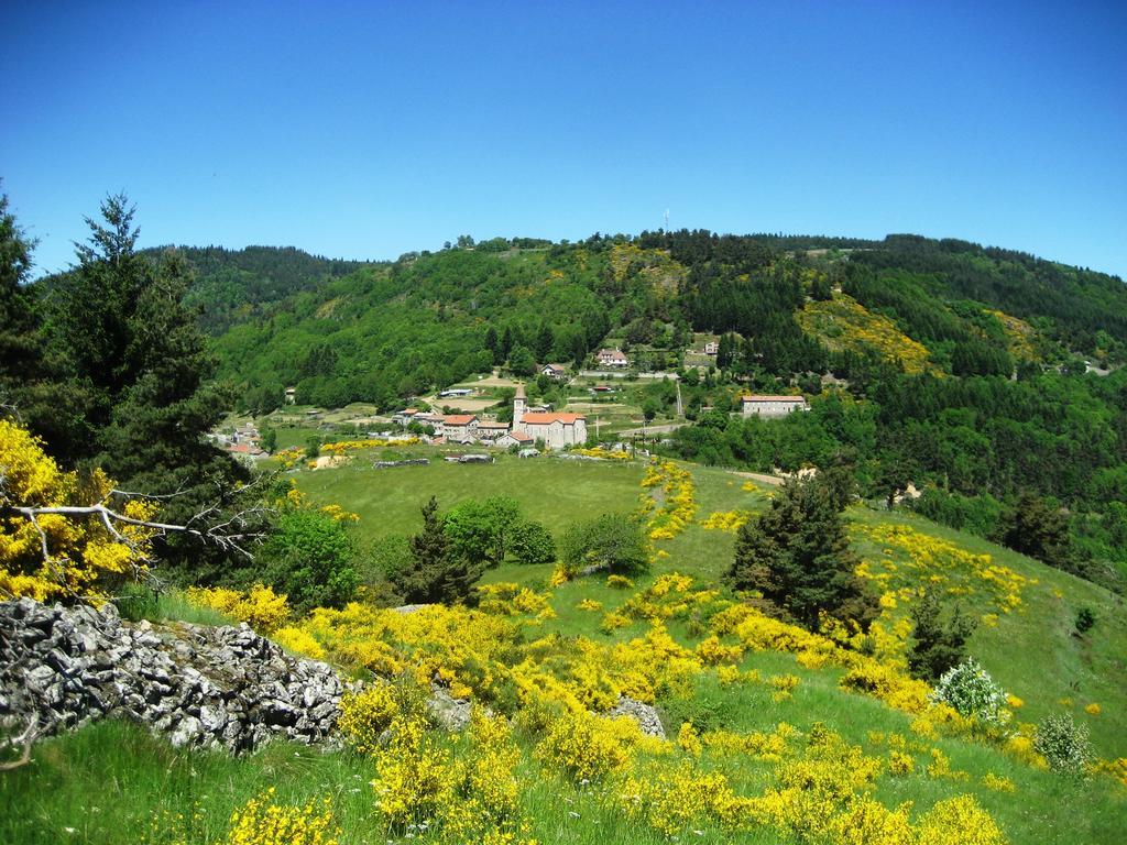 Bed and Breakfast Le Relais De Rochepaule Exterior foto